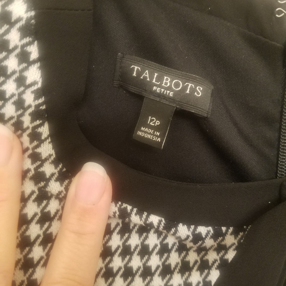 Talbots shift dress - Picture 2 of 2